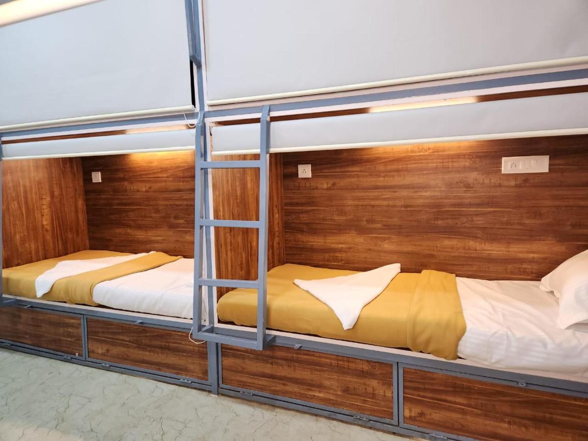 Sahil Ac Dormitory Navi Mumbai Eksteriør bilde